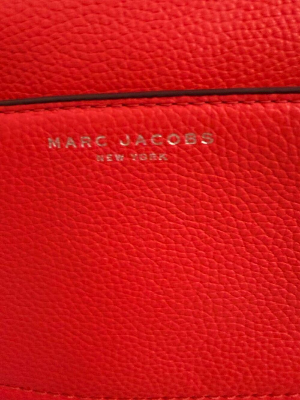 Marc Jacobs Empire City Mini Leather Messenger Bag - Picture 6 of 8